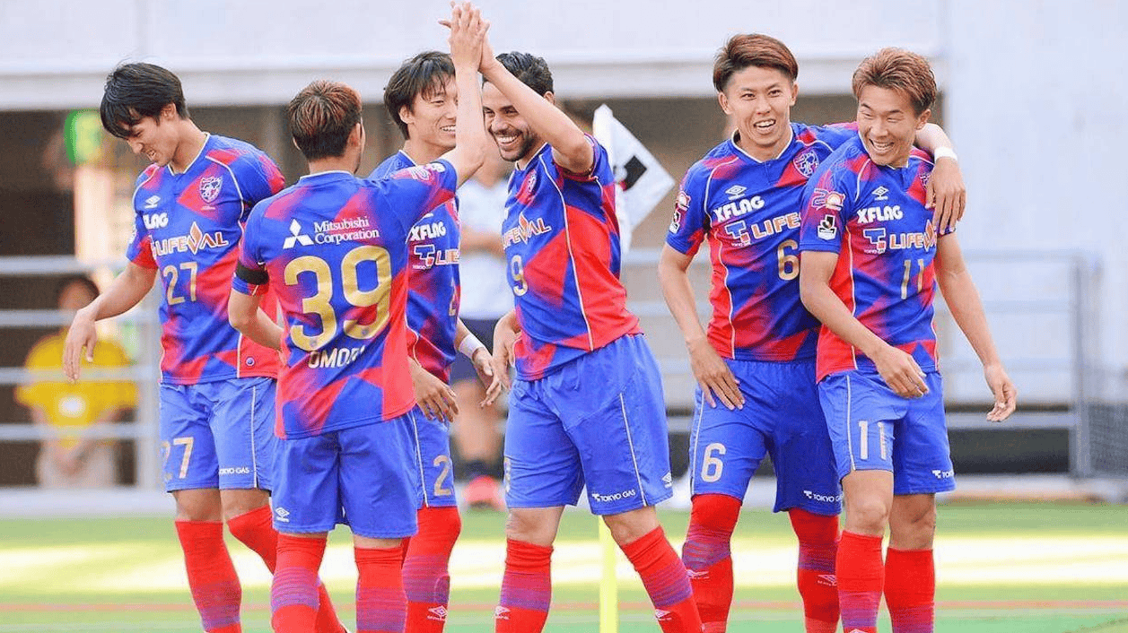 札幌冈萨纳英勇夺冠，世界瞩目
