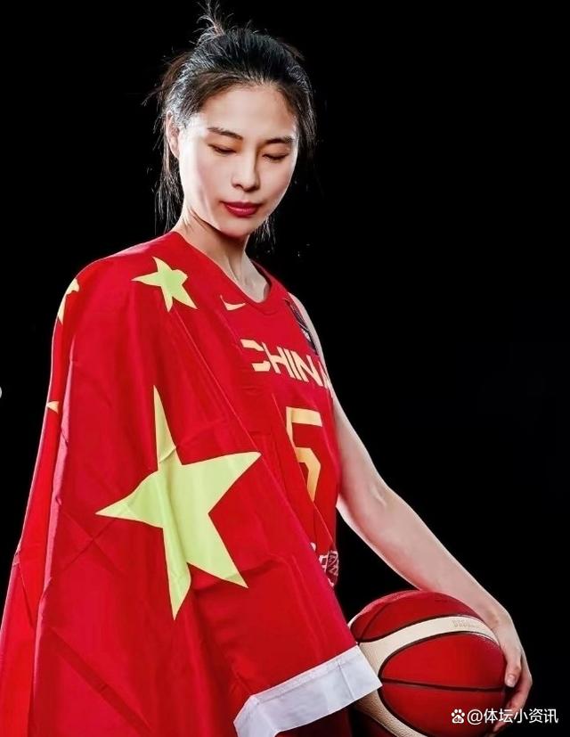 中国女篮进军国际榜单前四，实力令人瞩目